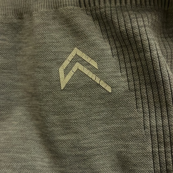 Oner Active Shorts - Picture 4 of 4